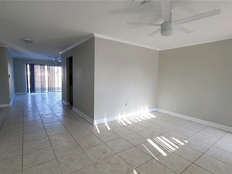4404 Santa Barbara Blvd — Photo 3