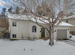 4904 E 43rd St, Ponoka, AB T4J 1C2