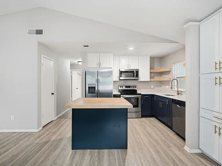 5119 Chilkoot St — Photo 10