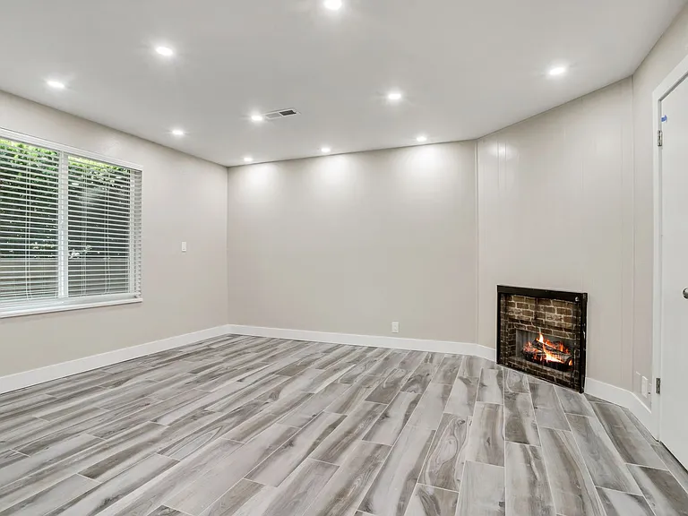 4371 / 4365 S Fairbourne Ave — Photo 18