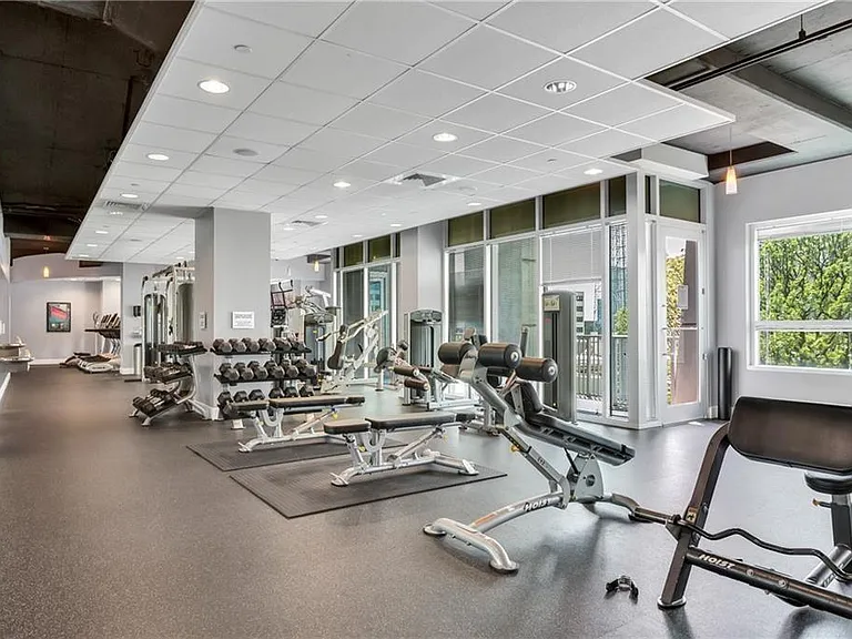 923 Peachtree St NE #1324 — Photo 32