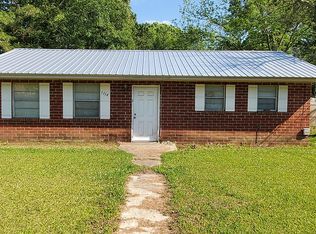1114 Pehler Dr, Tifton, GA 31794