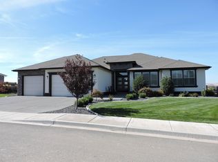 2272 S Belfair St, Kennewick, WA