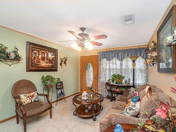 4th image of 4608 Sabelle Ln