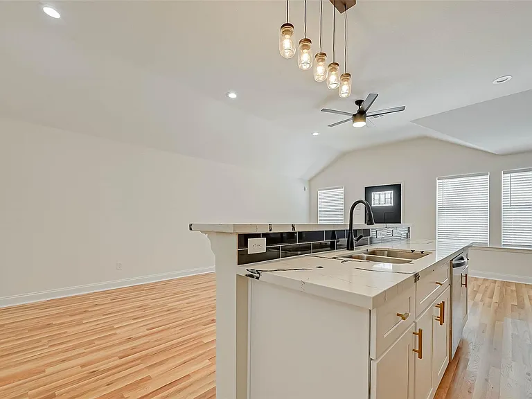 7339 Krueger Rd #A — Photo 17