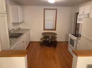 429 Victoria St, Green Bay, WI 54302