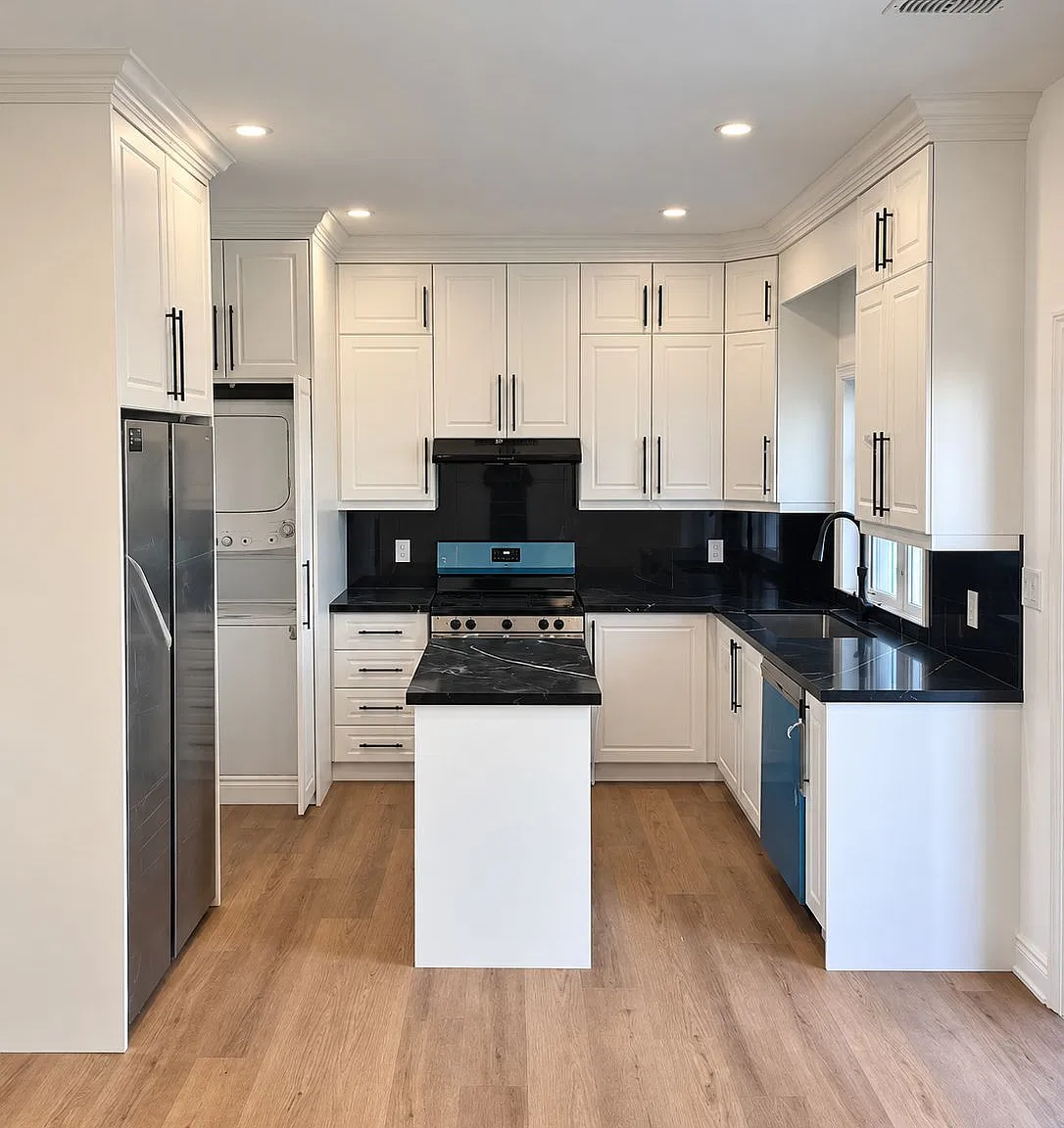2 bed, $2,100 — Photo 2