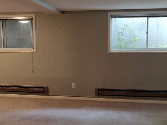 5th image of 735 Belmont Ave E APT 100