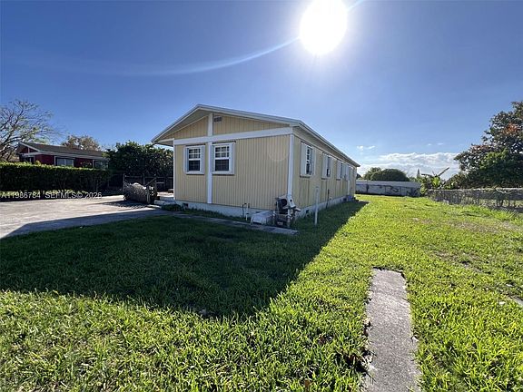 2nd image of 16970 SW 104th Ave