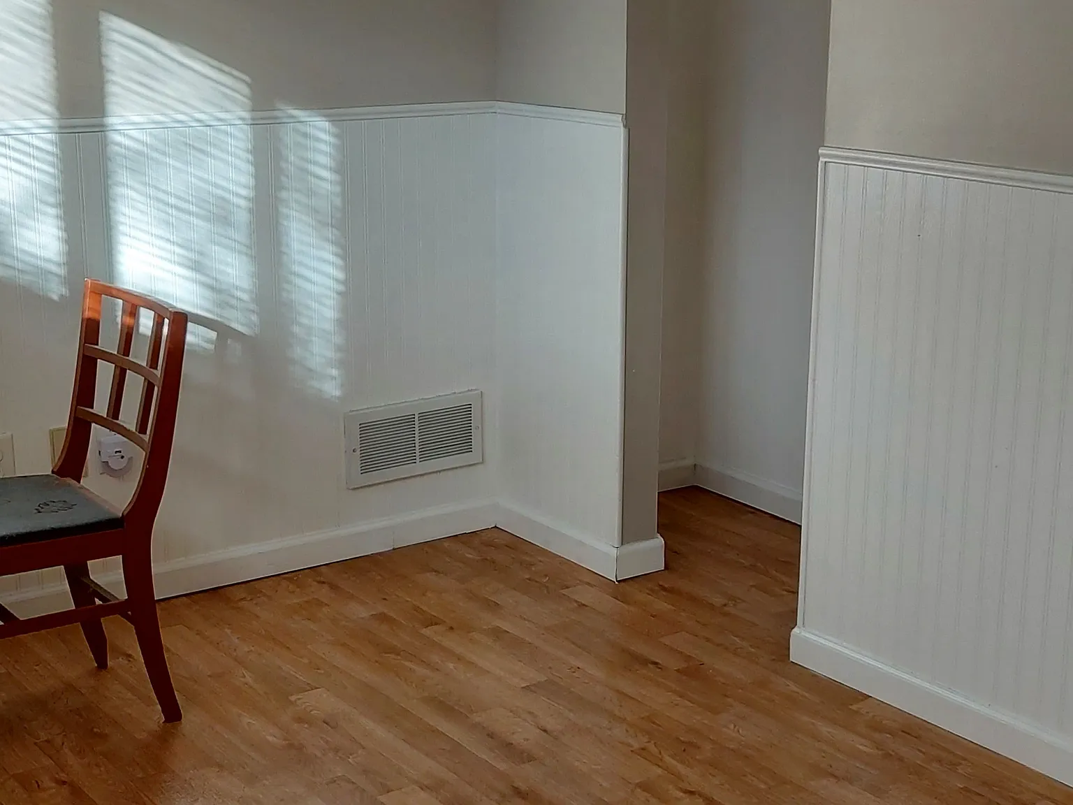 1 bed, 550 sqft, $990 — Photo 3