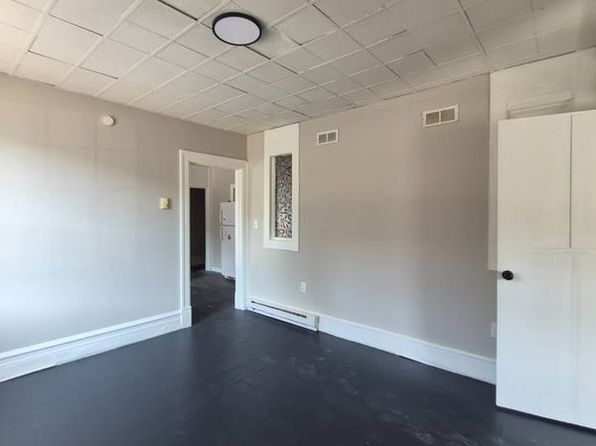 248-250 S Poplar St APT 1