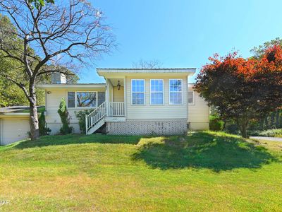 145 Twin Lakes Dr, Shohola, PA, 18458