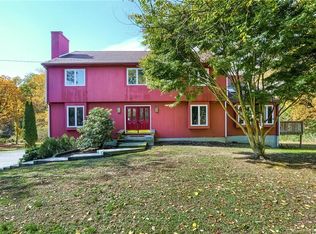 12 Hank Becker Ln, Bridgewater, CT 06752