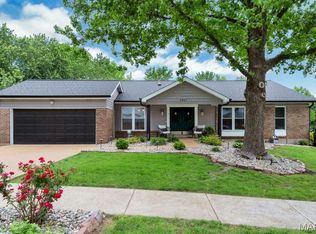 2947 Meramar Dr, Saint Louis, MO 63129