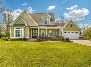 1642 Oak Tree Ln, Little Flock, AR 72756
