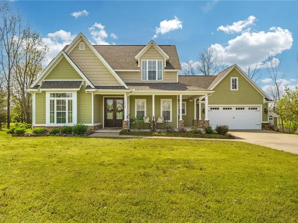 1642 Oak Tree Ln, Little Flock, AR 72756
