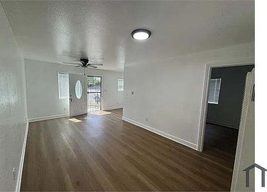 4 bed, $3,888 — Photo 2