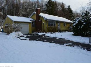 135 Bee St, Meriden, CT 06450