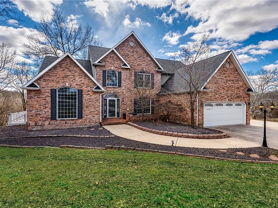 1st image of 15792 E Seven Oaks Cir