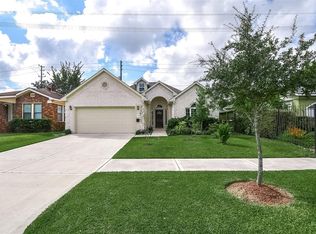 2714 Ruth St, Houston, TX 77004