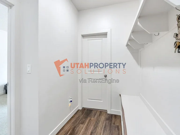 213 W Prickly Pear Dr — Photo 30