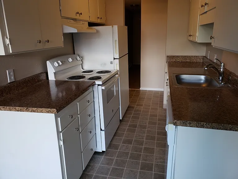 3506 NE 95th St #105 — Photo 13