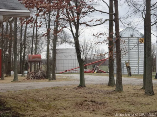 South Road NE, Palmyra, IN 47164