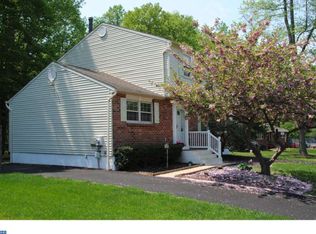 130 Hedgewick Dr, Newark, DE 19702