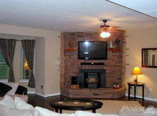 1708 E Miller Rd, Republic, MO 65738