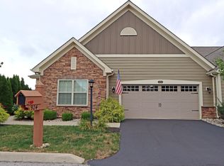 924 Essex Loop, Marysville, OH