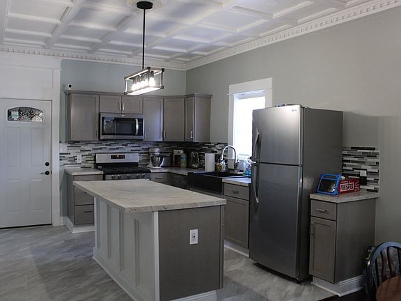 5th image of 2120 South St