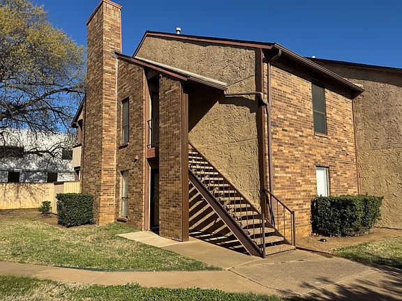 2nd image of 1200 Calico Ln APT 820
