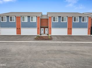 1077 Gillespie Ln, Yorkville, IL