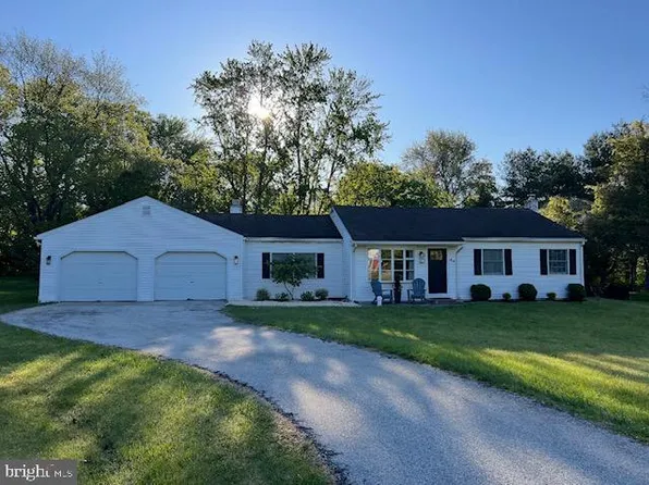 44 Andover Rd, Glenmoore, PA 19343
