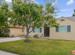 11748 Oxnard St, North Hollywood, CA 91606