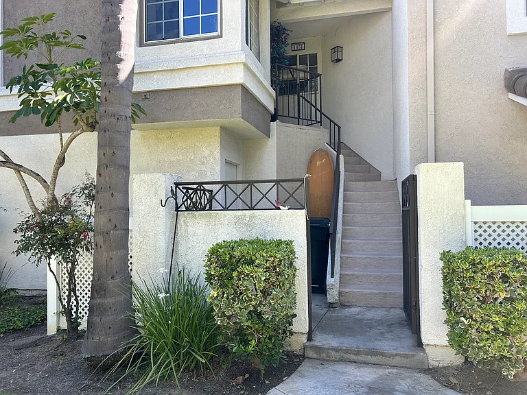 1031 S Daybreak Ct — Photo 16