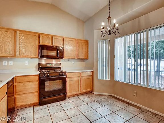 5th image of 3429 Slapton Ave