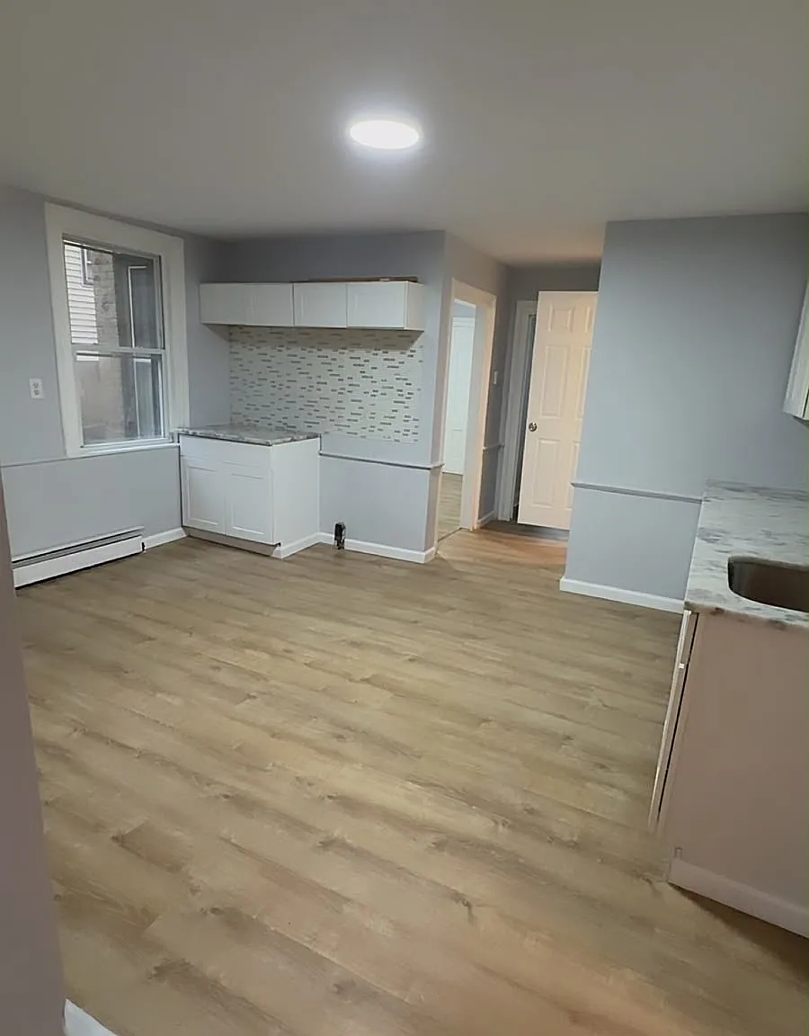 1 bed, 1.0 bath, 2700 sqft, $1,150 — Photo 1