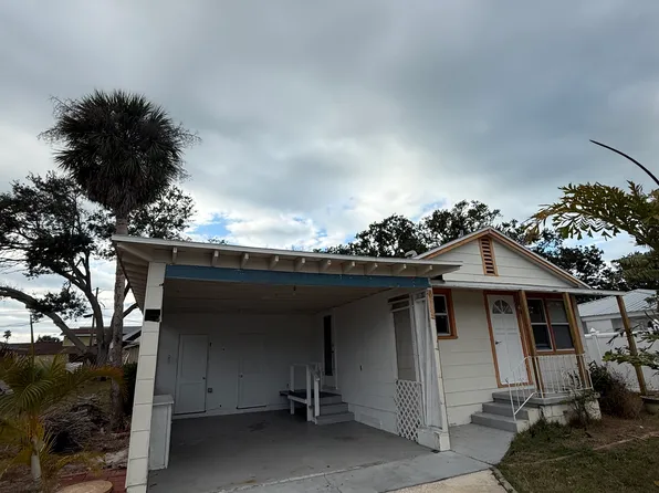 1904 2nd St, Indian Rocks Beach, FL 33785