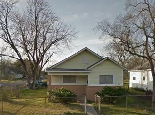 801 13th St, Port Arthur, TX 77640
