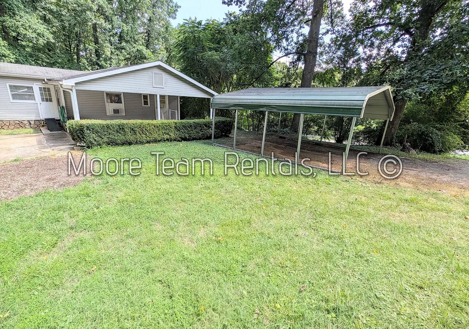 3Bed 2Bath D-wide in Zirconia — Photo 1