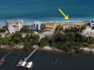 1043 SE Macarthur Blvd, Stuart, FL 34996