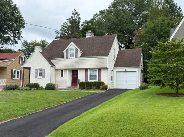 538 Maple Ave, Ewing, NJ 08618