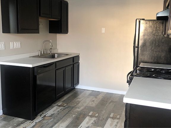 5th image of 963 Gordon Smith Blvd APT 5