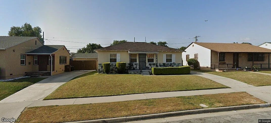 3 bed, 1036 sqft, $4,000 — Photo 1