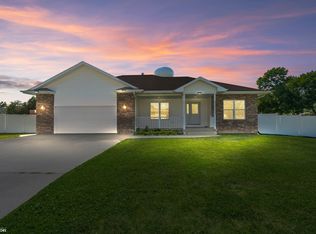 1315 Beach St, Webster City, IA 50595