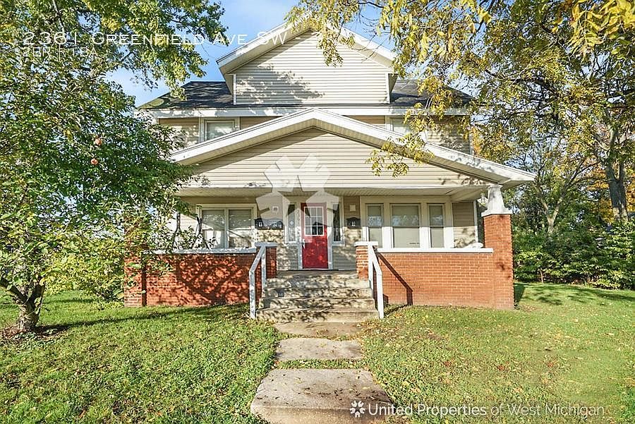1st image of 2361 Greenfield Ave SW APT 3