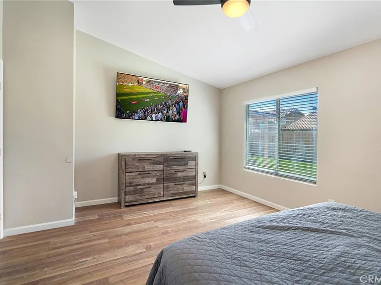 25349 Silverwood Ln — Photo 29