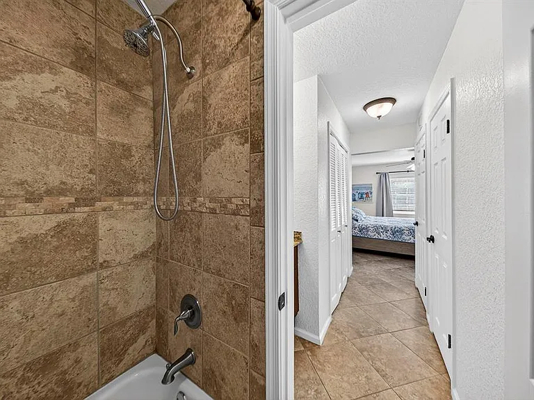 6457 Bay Club Dr #4 — Photo 8