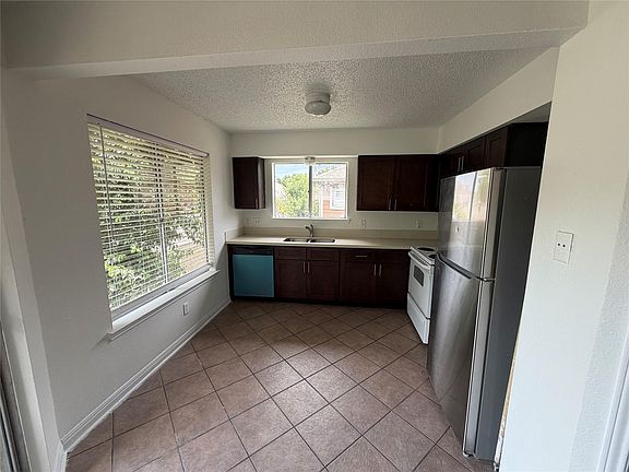 5th image of 12200 Overbrook Ln APT 34D